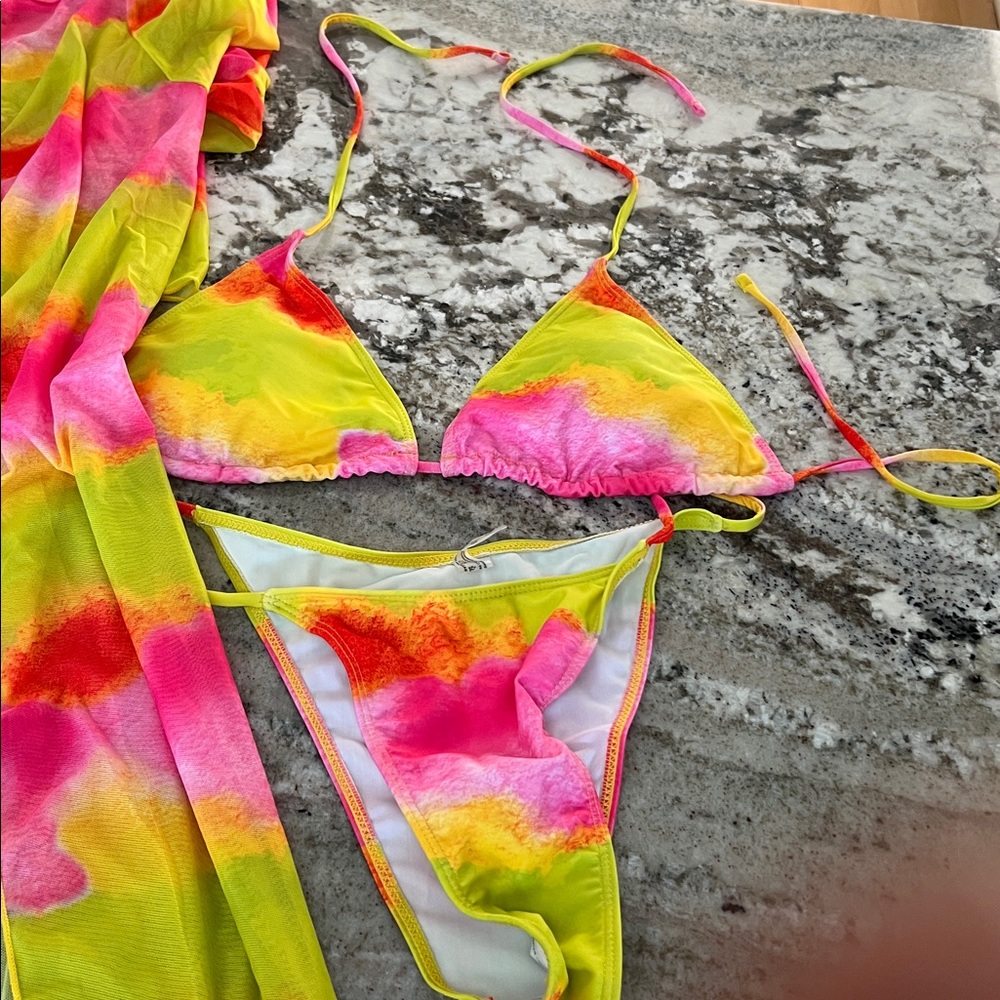 TROPICAL BIKINI & COVER SET